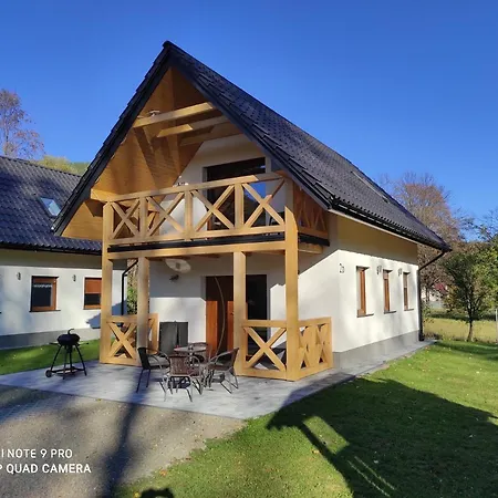 Pod Brzyzkiem Hébergement de vacances *